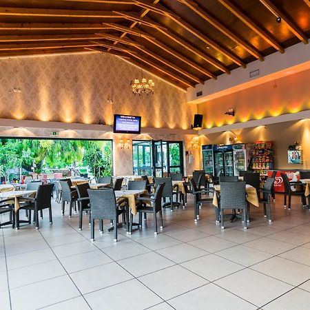 Costas Hotel Каламакі Екстер'єр фото