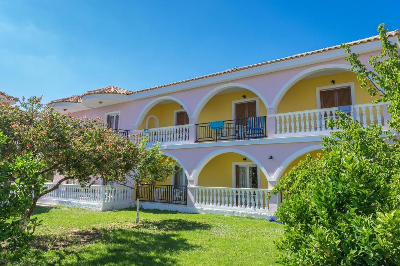 Costas Hotel Каламакі Екстер'єр фото